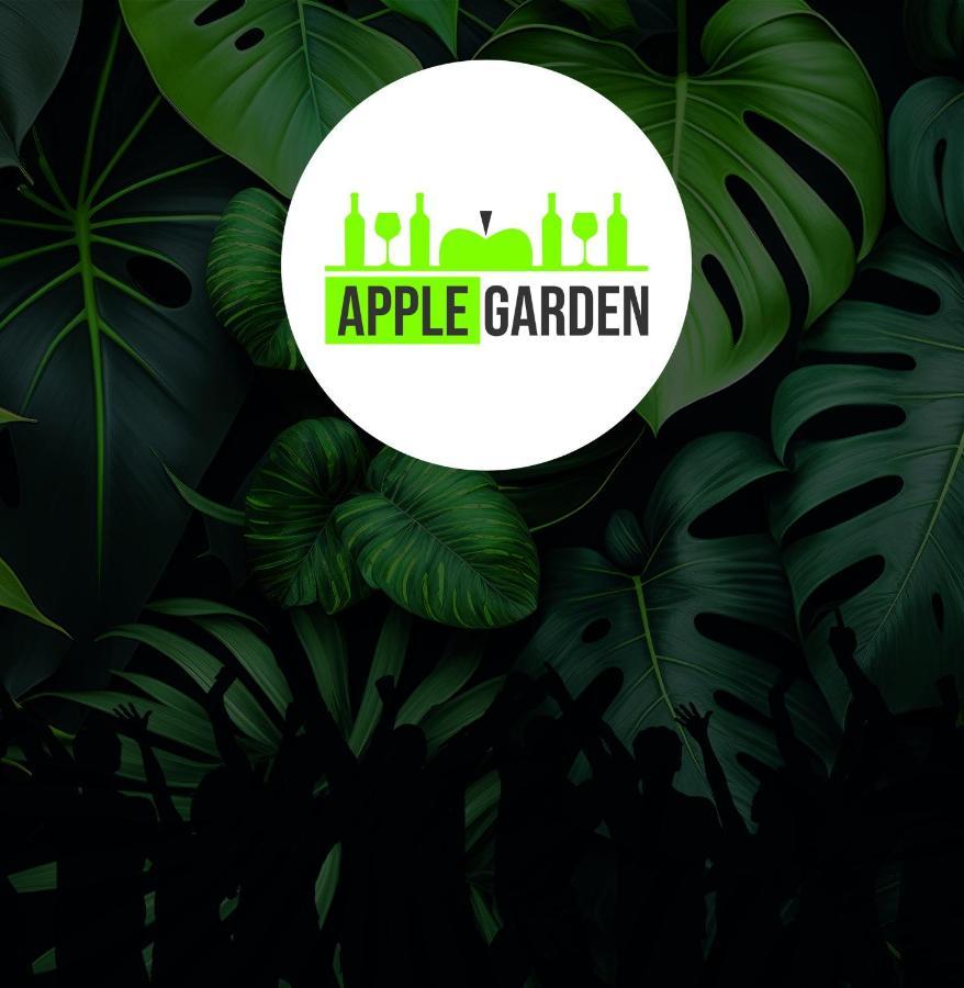 Applegarden Debrecen Exterior foto